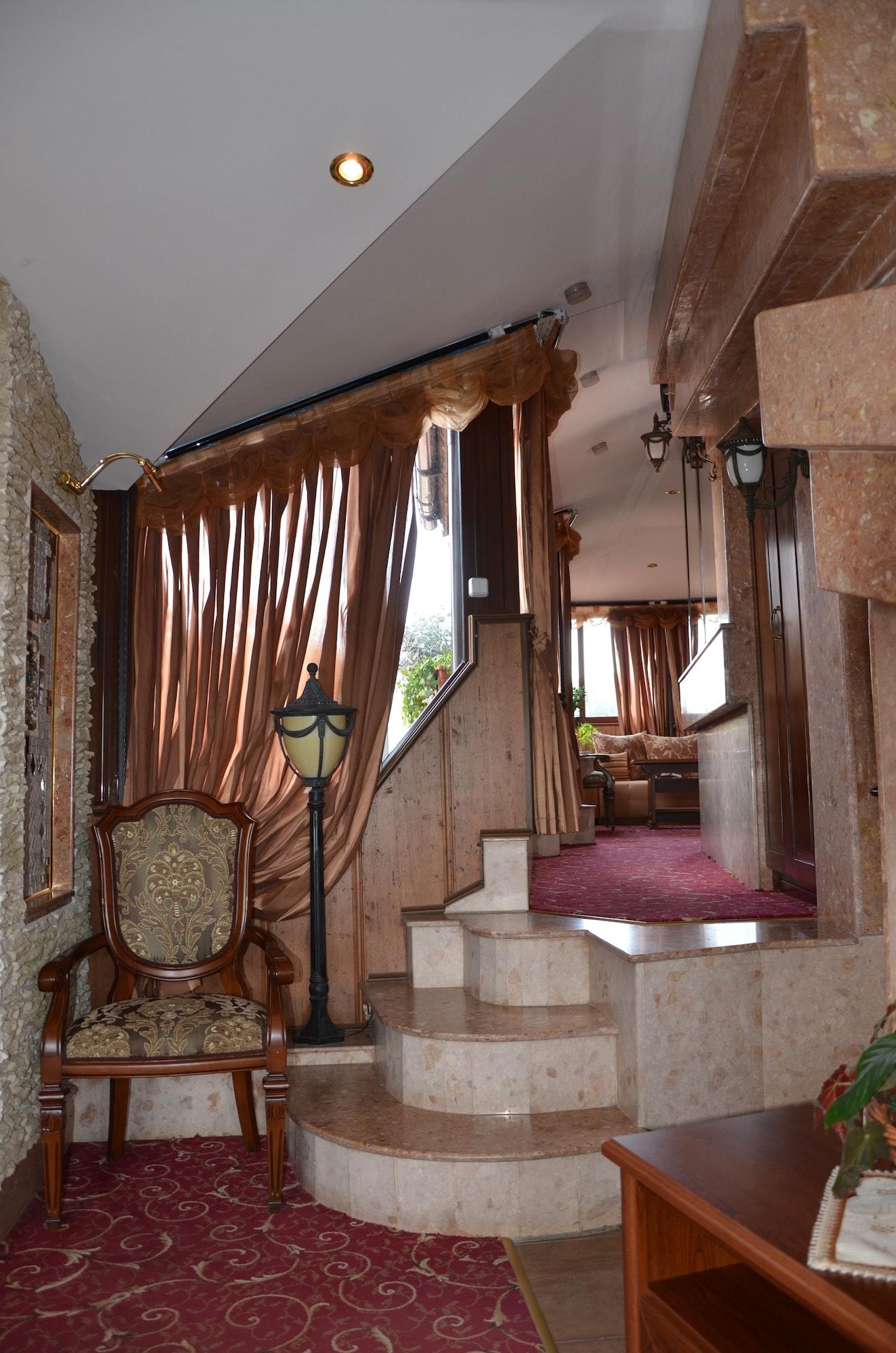 Boutique Hotel Boris Palace & Restaurant プロヴディフ エクステリア 写真