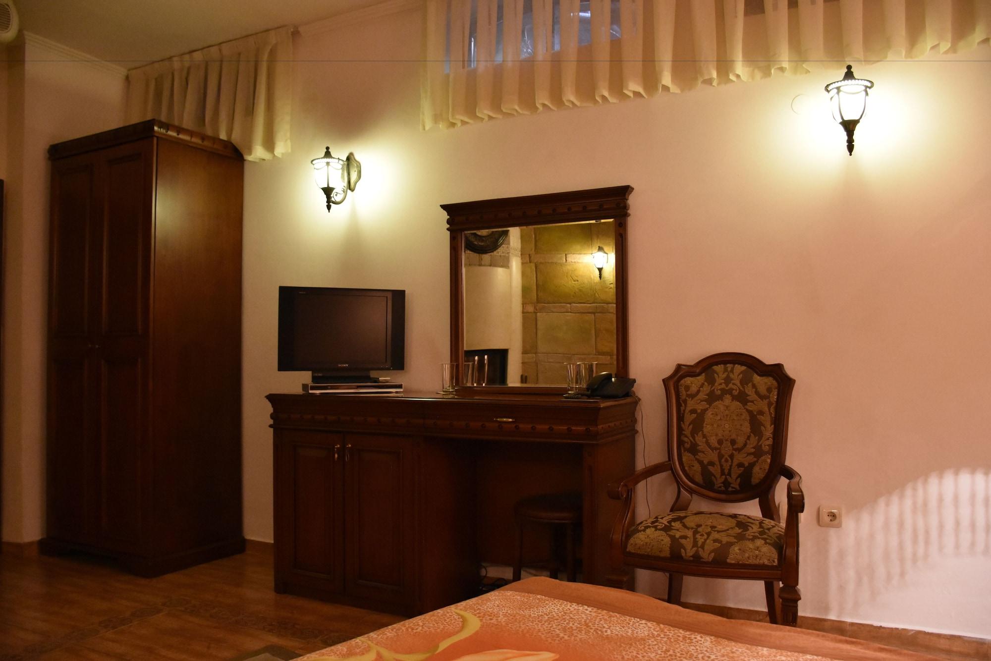 Boutique Hotel Boris Palace & Restaurant プロヴディフ エクステリア 写真