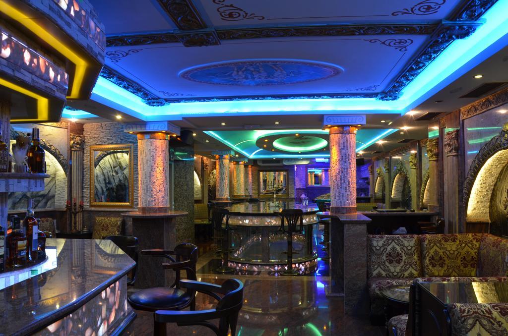 Boutique Hotel Boris Palace & Restaurant プロヴディフ エクステリア 写真