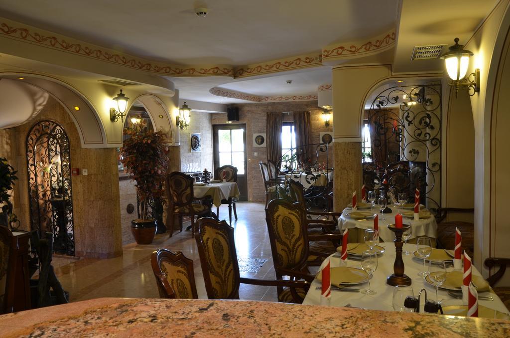 Boutique Hotel Boris Palace & Restaurant プロヴディフ エクステリア 写真