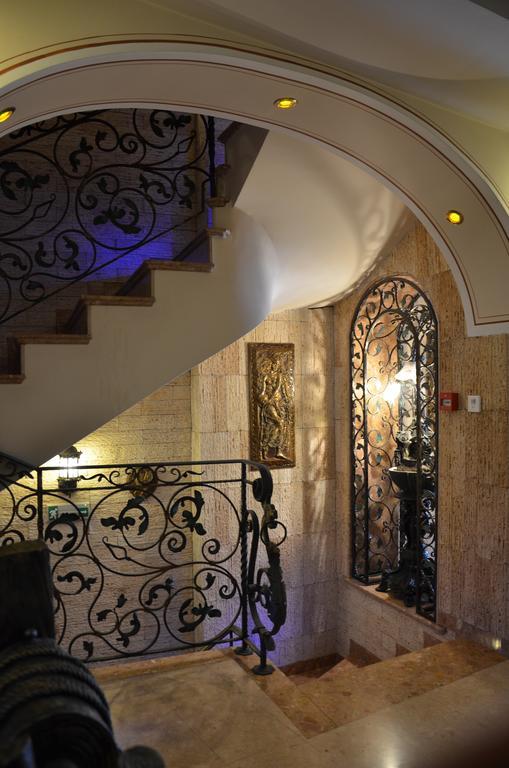 Boutique Hotel Boris Palace & Restaurant プロヴディフ エクステリア 写真