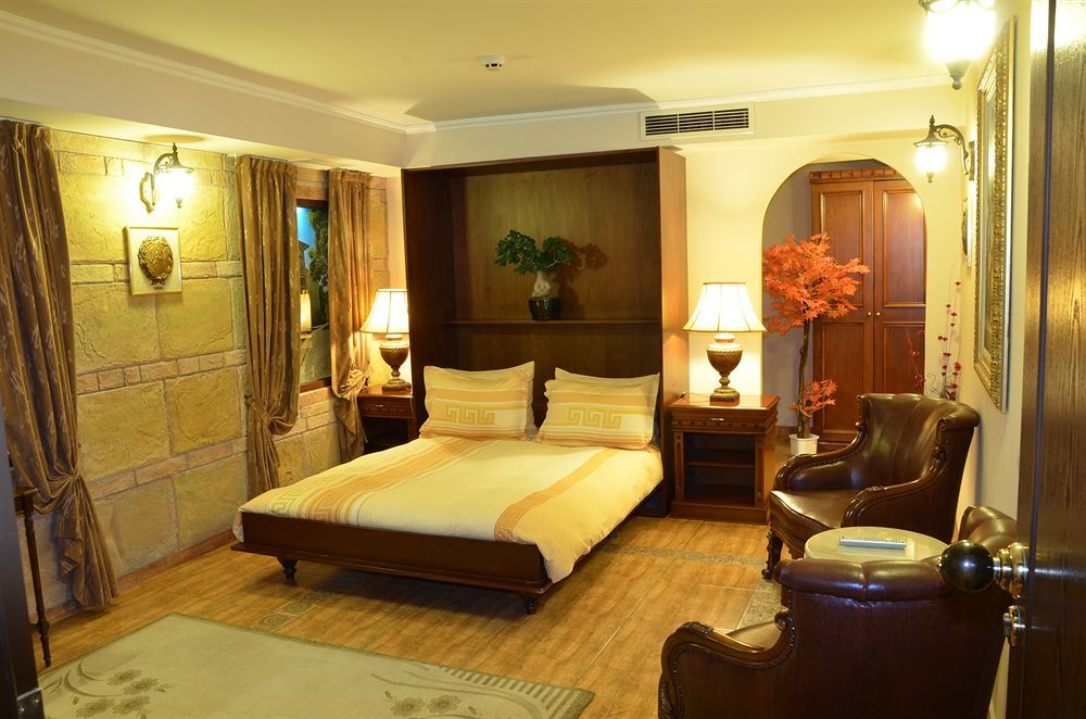 Boutique Hotel Boris Palace & Restaurant プロヴディフ エクステリア 写真